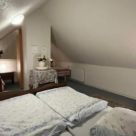 Haus Luise Monteure Apartment