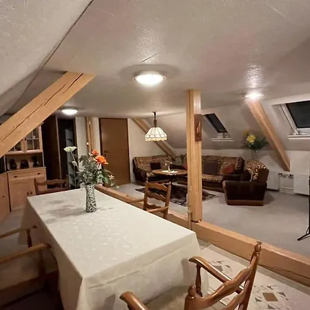 Haus Luise Monteure Apartmán *